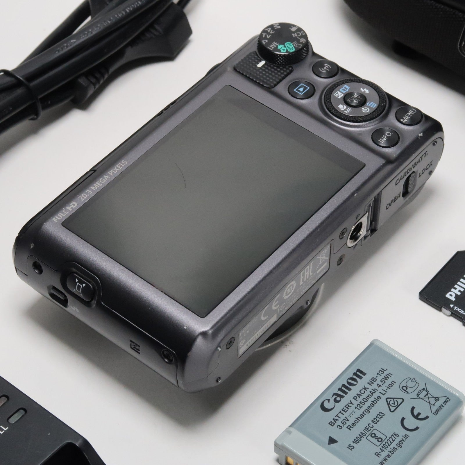 📷 Used Canon PowerShot SX720 HS 🖤 20.3MP Travel Zoom Camera – Full Bundle Included 🔥🌸