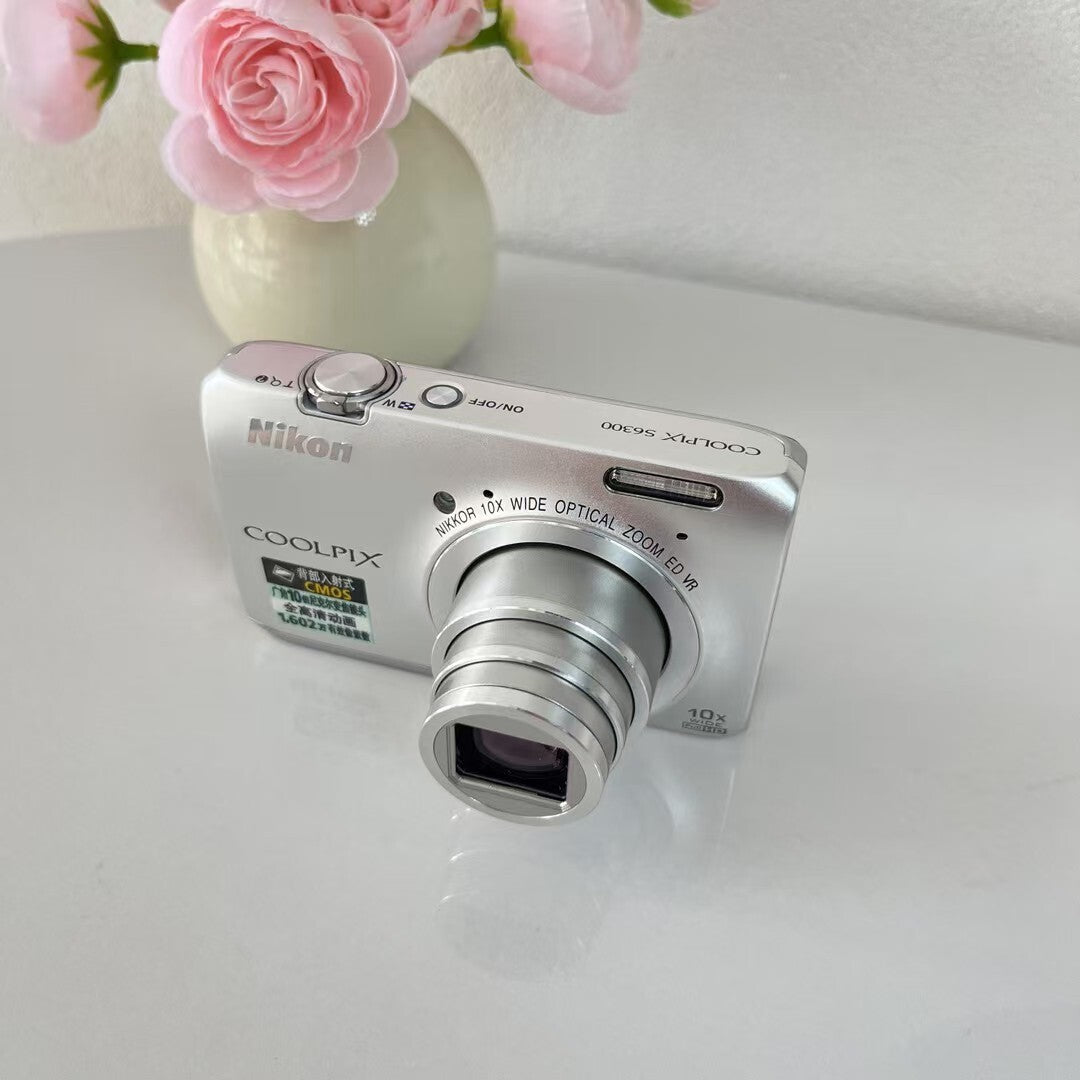 COOLPIX S6300 Digital Camera 3D Ready Exposure Compensation Silver SD Card