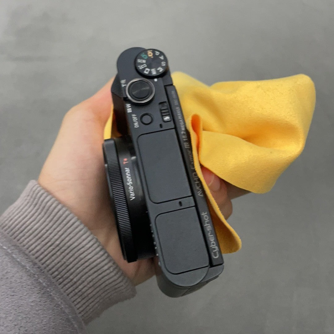 Cyber-shot DSC-HX90 Digital Camera 18.2MP 30x Optical Zoom with Accessories
