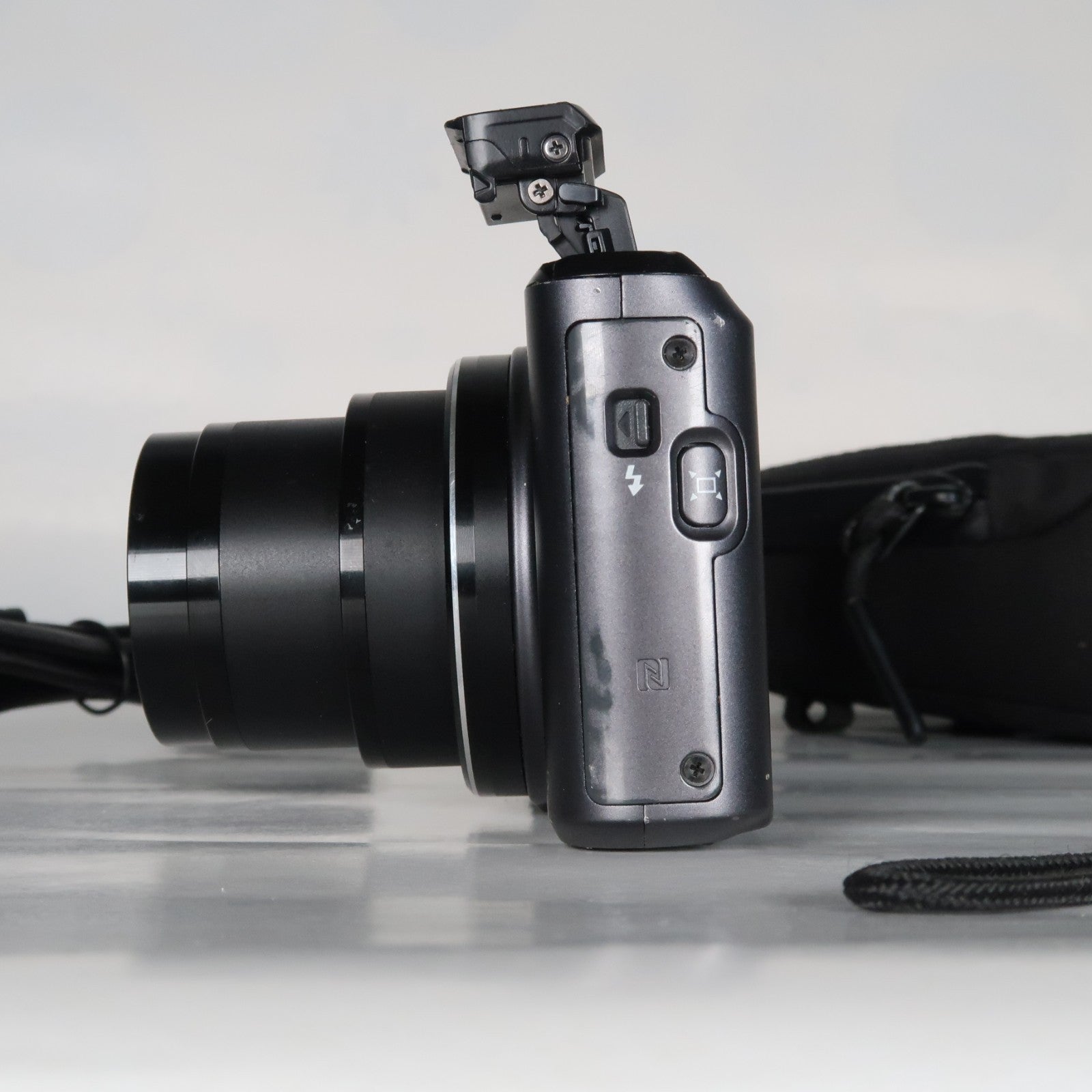 📷 Used Canon PowerShot SX720 HS 🖤 20.3MP Travel Zoom Camera – Full Bundle Included 🔥🌸