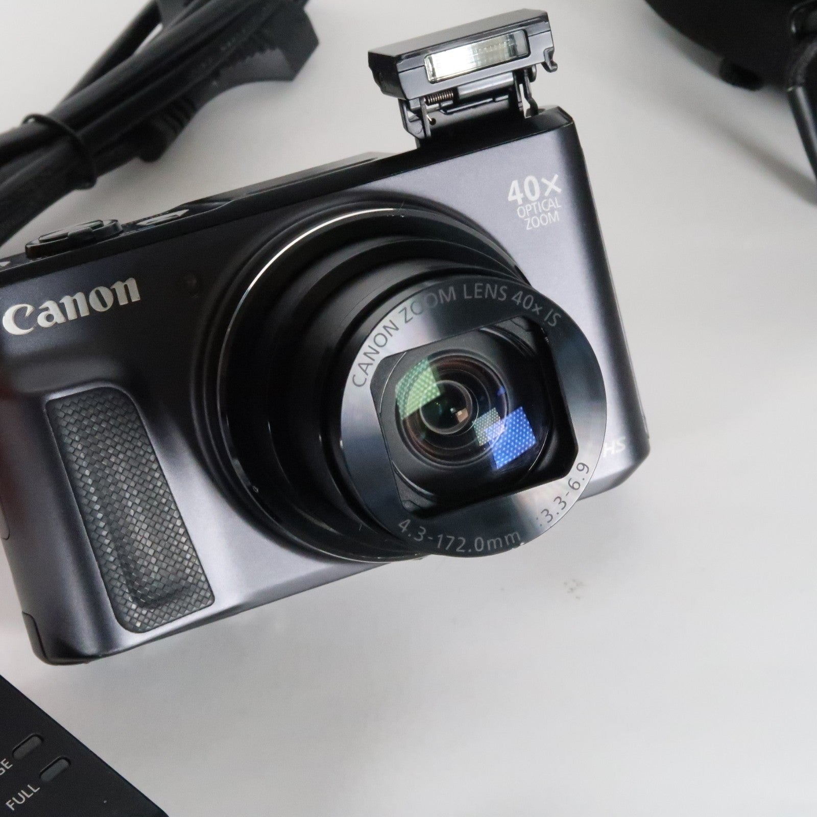 📷 Used Canon PowerShot SX720 HS 🖤 20.3MP Travel Zoom Camera – Full Bundle Included 🔥🌸