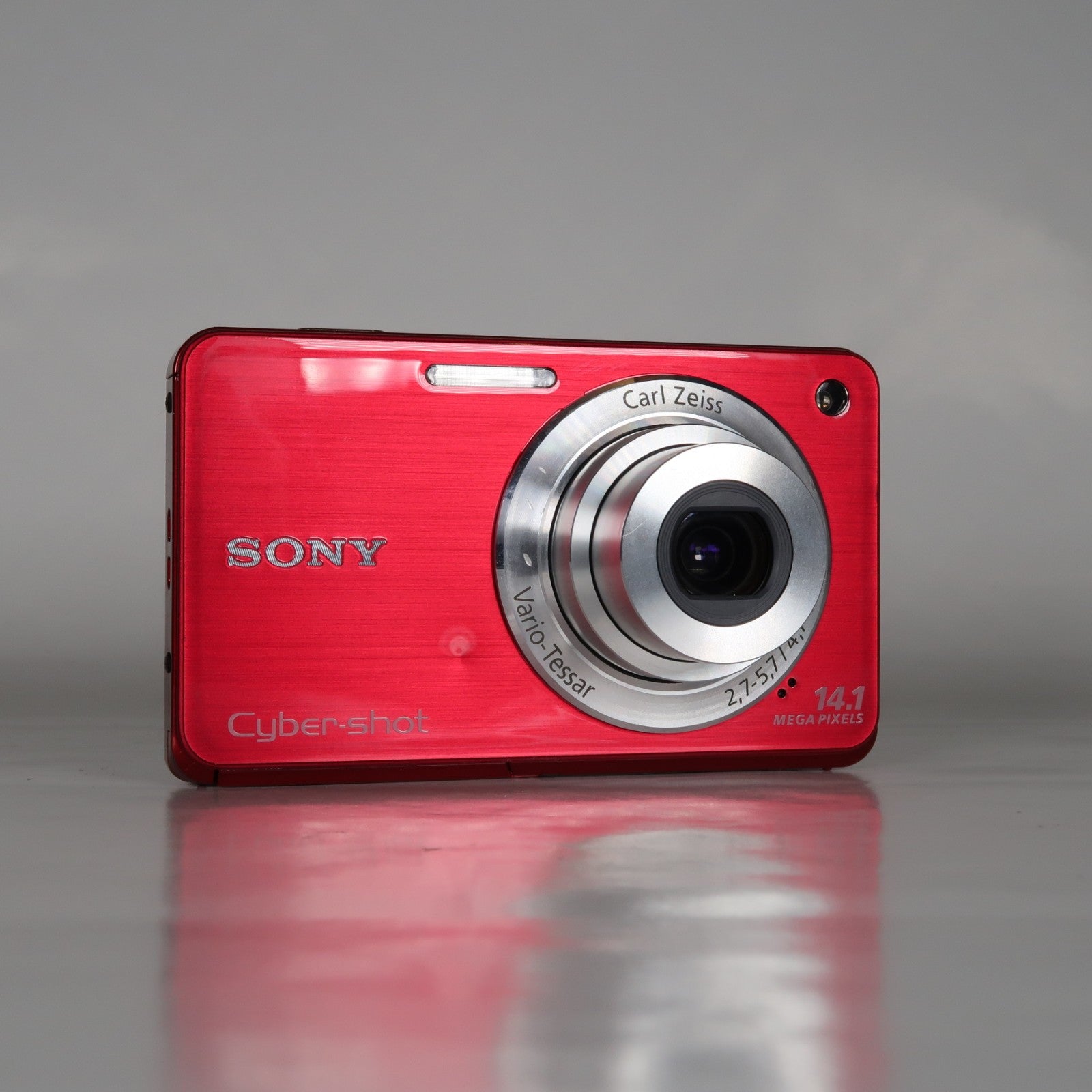 📷 Used Sony DSC-W560 ❤️ Red Edition with Case – Stylish & Sharp | Complete Kit 🔥🌸