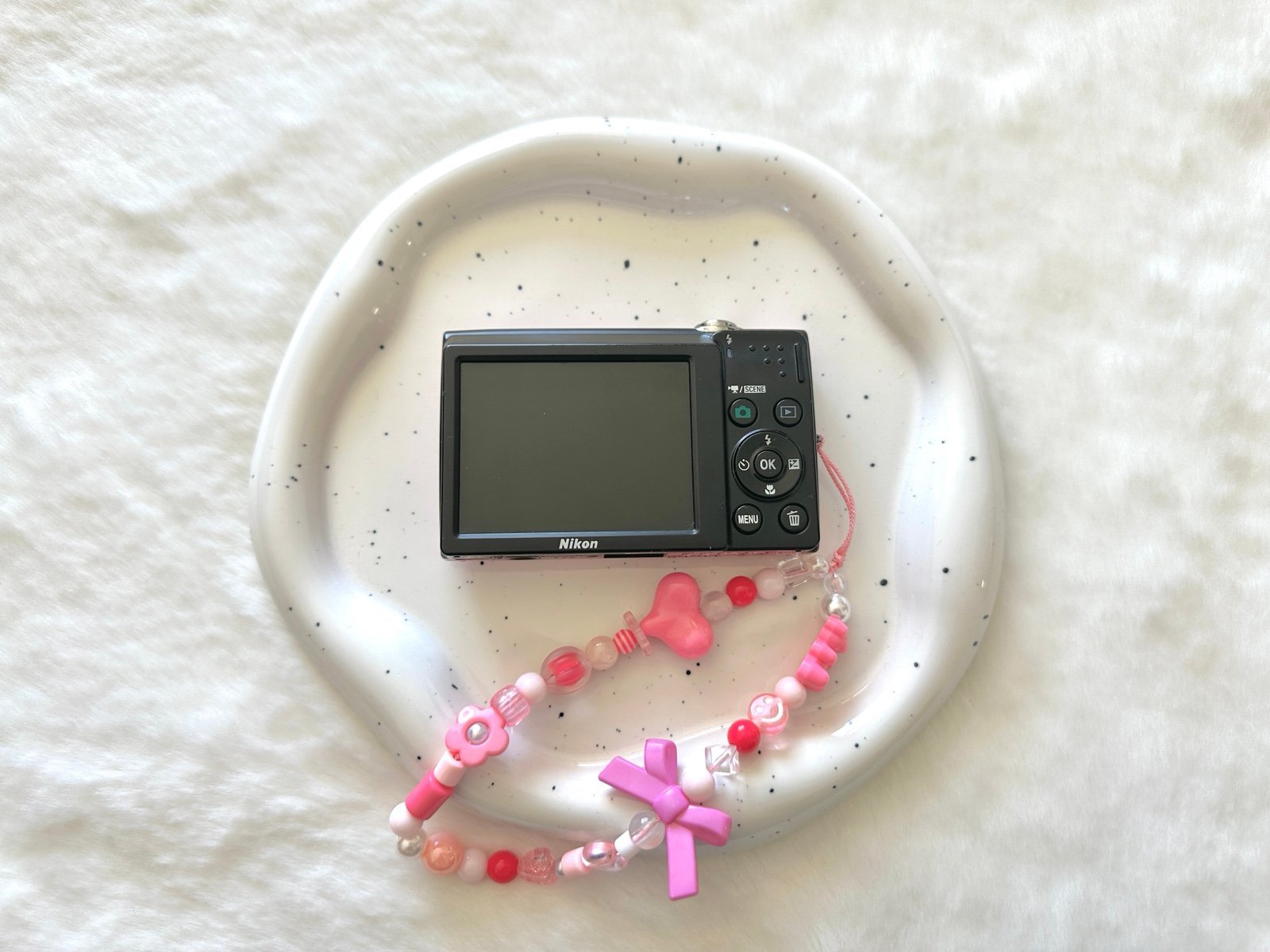 📷 Used Nikon Pink COOLPIX S2500 digital camera 🔥🌸